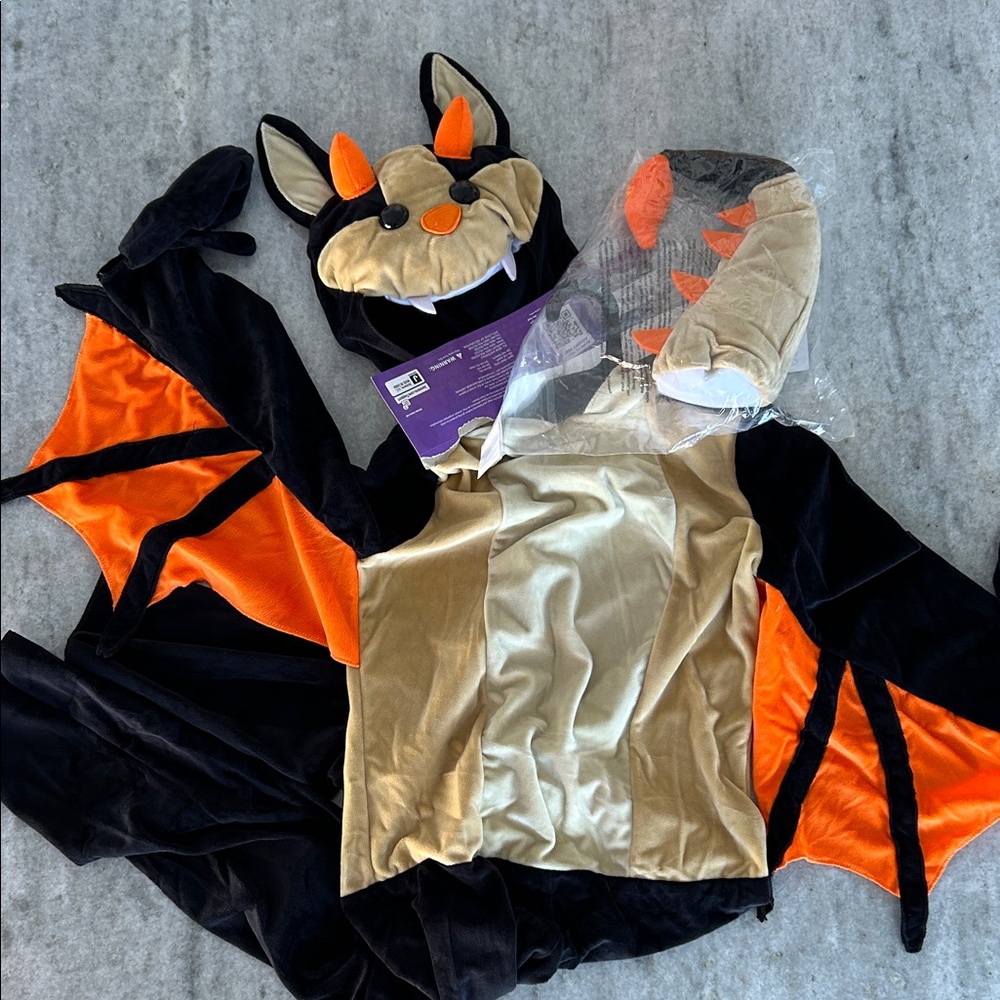 Kids Bat Costume Size M 7-8